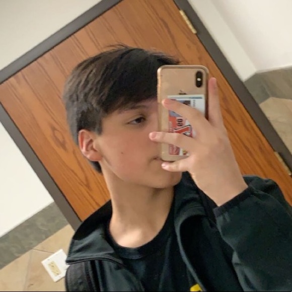 Meet your Posher, David - Picture 1 of 1